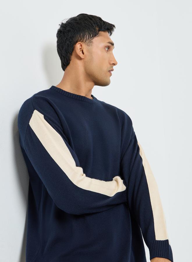 ستايلي سويتر بأكمام كتل ألوان وقصة واسعة - Image 1